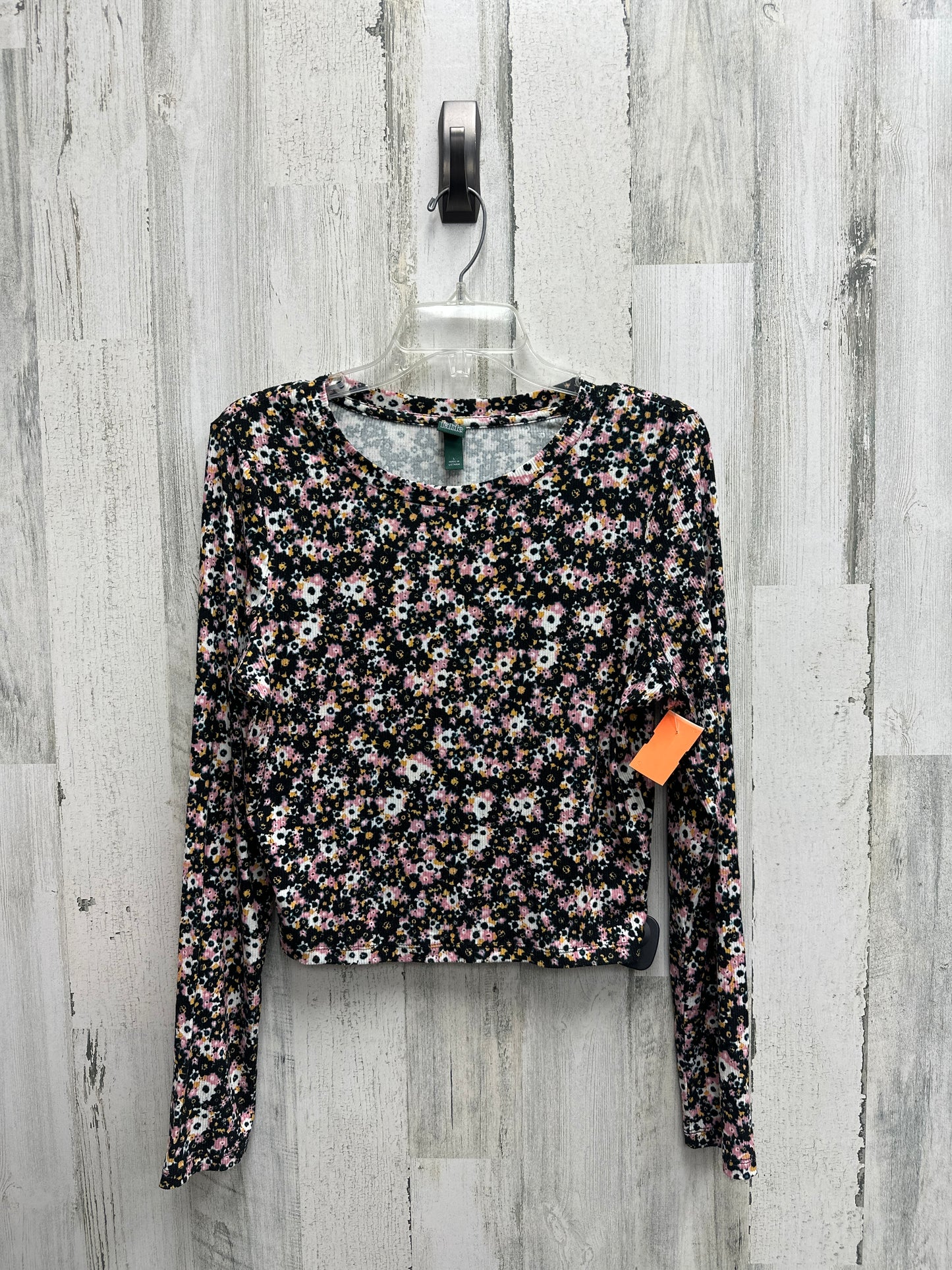 Top Long Sleeve Basic By Wild Fable  Size: L