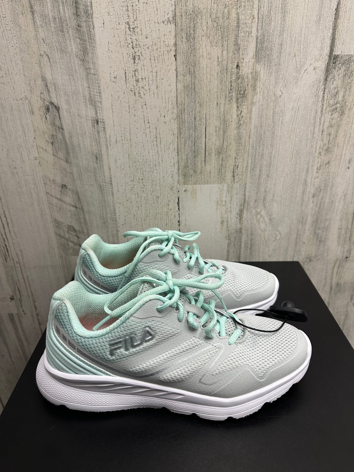 Shoes Athletic By Fila  Size: 9.5