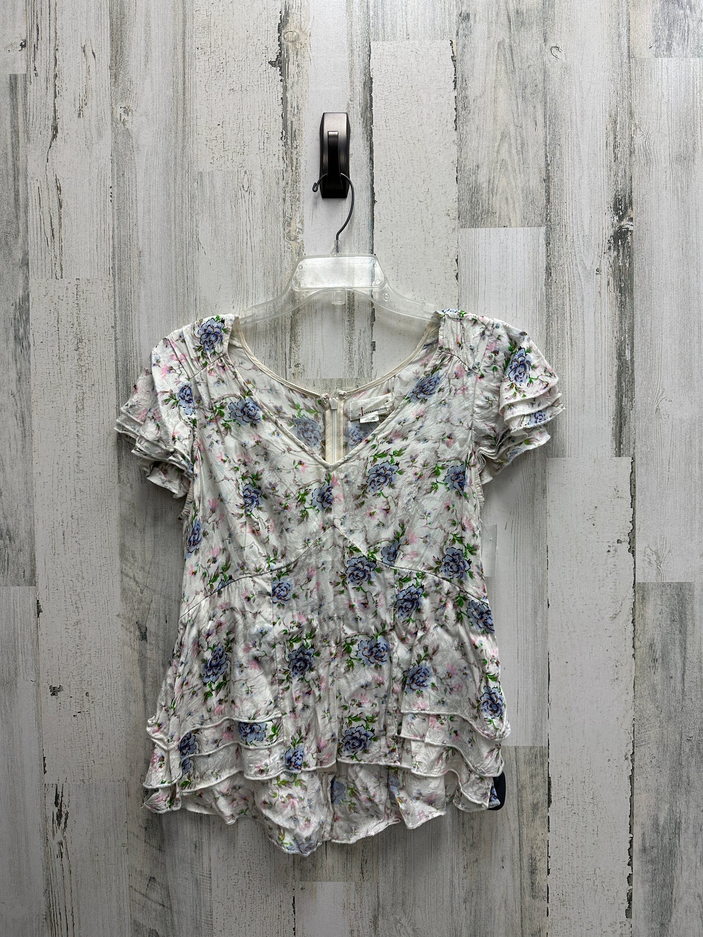 Top Short Sleeve By Anthropologie  Size: M